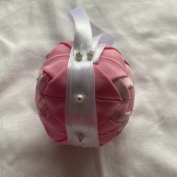 Hand made ornament - Picture 2 of 2